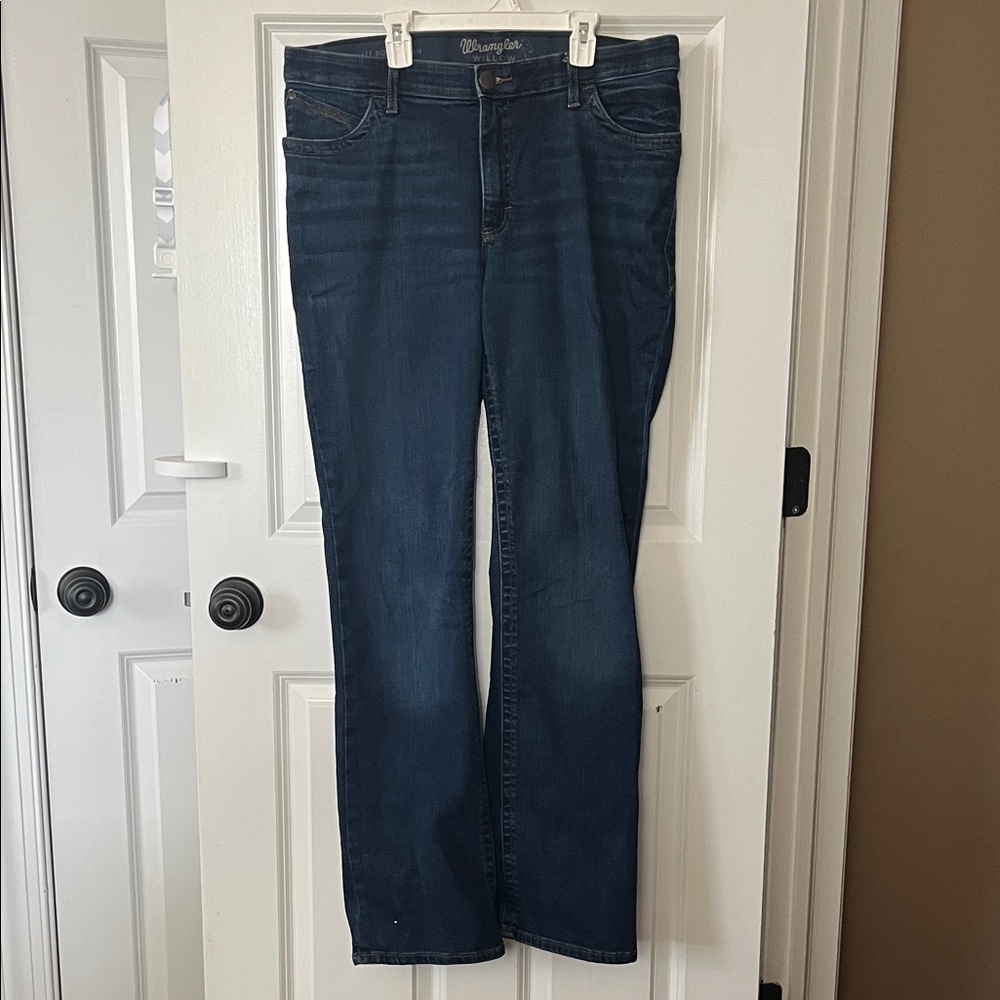 Wrangler Women's Dark Blue Straight Leg Jeans